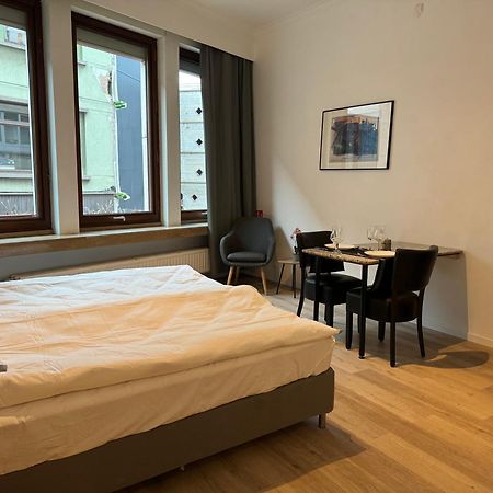 Loft With Big Terrace City Center Meir Antwerp Exterior photo